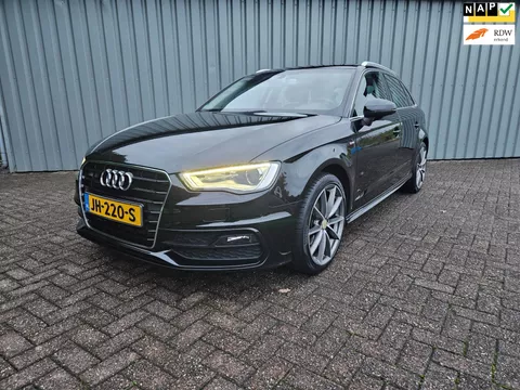 Audi A3 Sportback 1.2 TFSI Adrenalin S-Line 110Pk Navi led Cruisecontrol Trekhaak