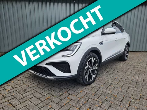 Renault Arkana 1.6 E-Tech full hybrid 145 techno Bose Stoelverwarming Camera