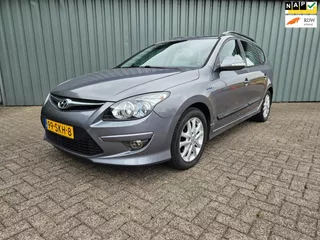 Hyundai I30 CW 1.6 CRDi i-Motion eerste eigenaar zeer netjes