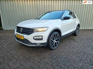 Volkswagen T-Roc 1.0 TSI 116Pk Style Clima Stoelverwarming Trekhaak